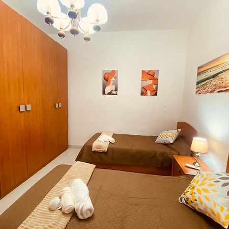 Bugibba Central Modern Apartment St. Paul's Bay Ngoại thất bức ảnh